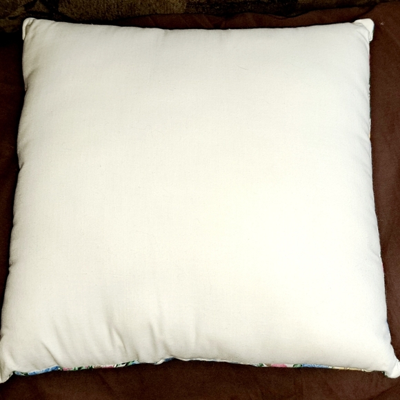 Vintage Daisy Kingdom Cat Pillow Cottage Core Calico Cat Floral Daisy's - Picture 5 of 7